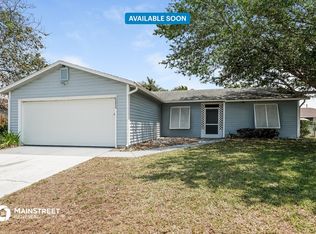 22 Thoroughbred Dr, Wright City, MO 63390