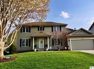 15115 Newport Ave, Omaha, NE 68116