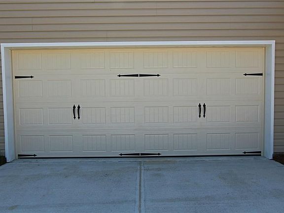 3rd image of 3105 Paule Dr