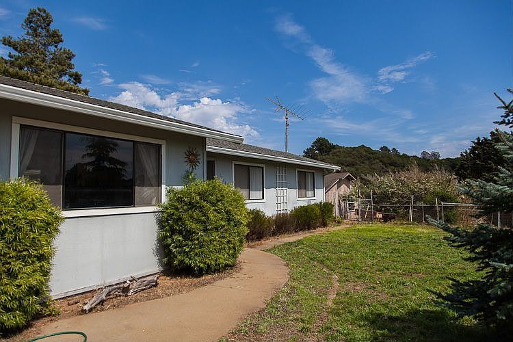 2nd image of 19845 Pesante Rd