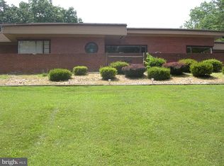 12830 Fountain Head Rd, Hagerstown, MD 21742