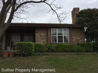 7036 Crosstimbers Ln, North Richland Hills, TX 76182