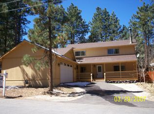 262 Cedar Ave, Sugarloaf, CA 92386