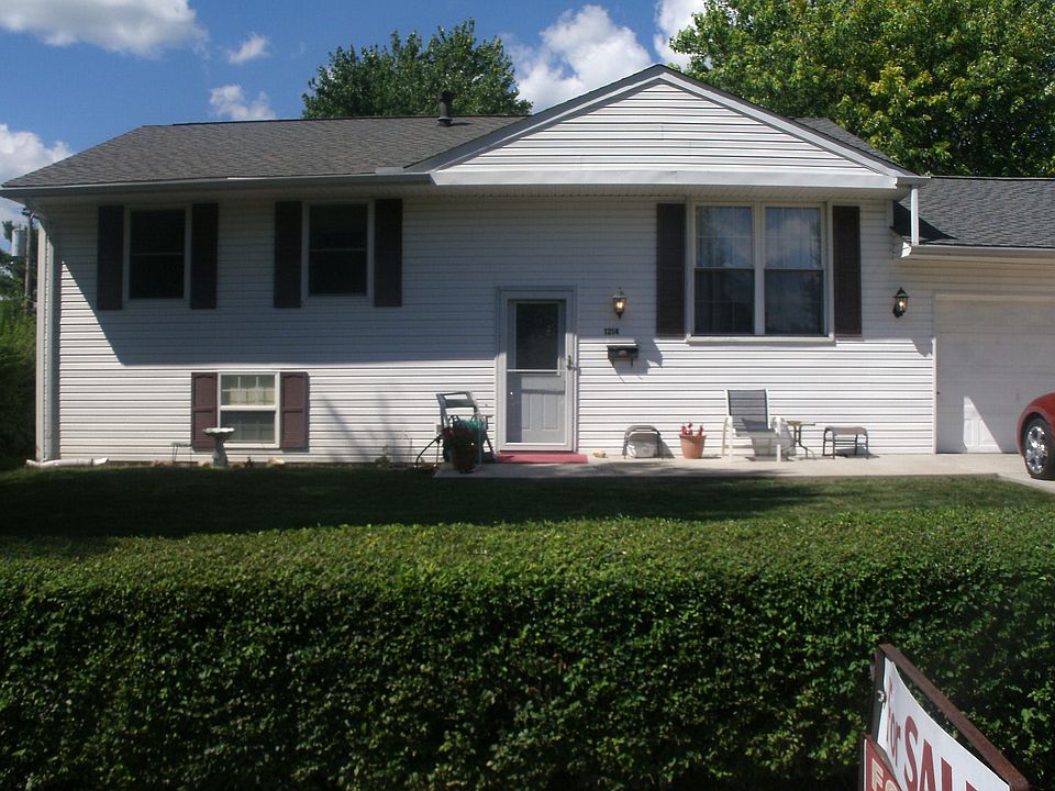 1st image of 1214 Chalet Ave