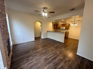 313 W Anderson St #100, Weatherford, TX 76086