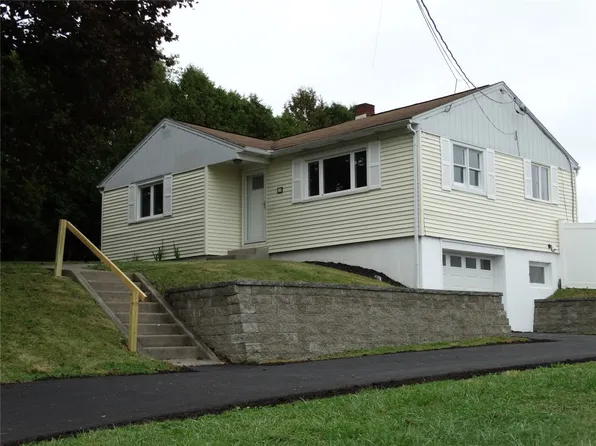 133 Hillside Ter, Endwell, NY 13760