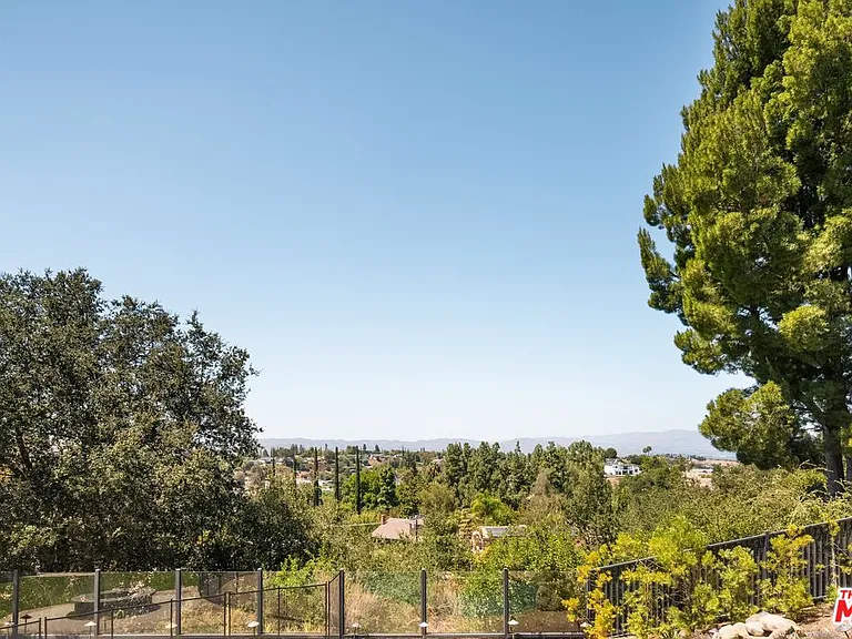 22405 Calipatria Dr — Photo 37