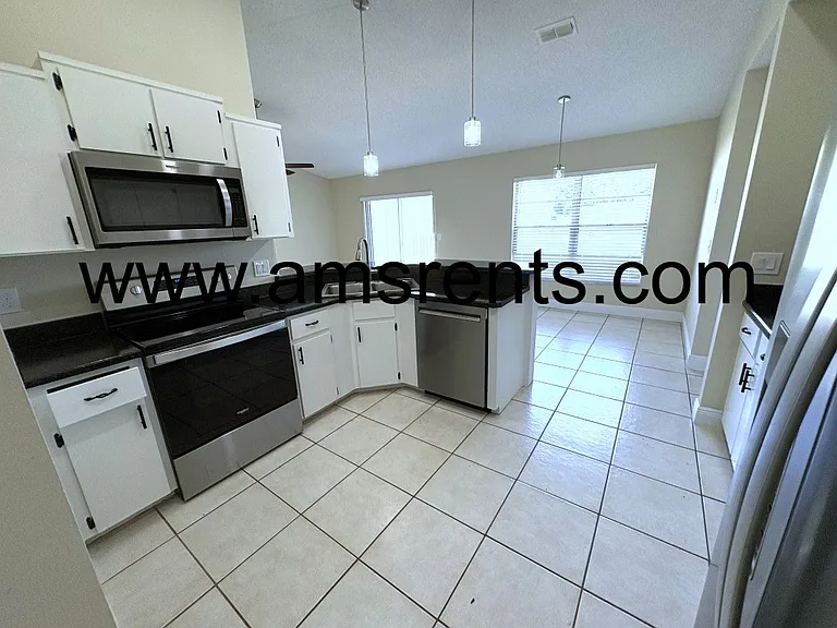 1080 Hali Ridge Ct — Photo 13