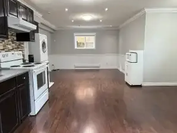 16933 84th Ave #1A, Surrey, BC V4N 4V3