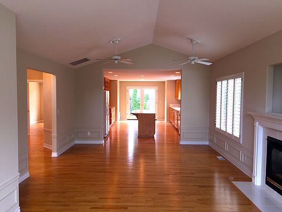 2nd image of 6817 152nd St SE