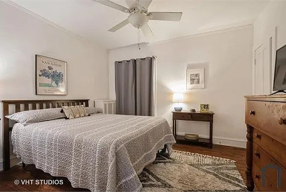 6335 N Claremont Ave — Photo 18