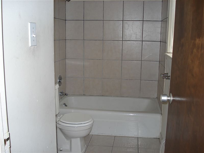 apartment photos 005