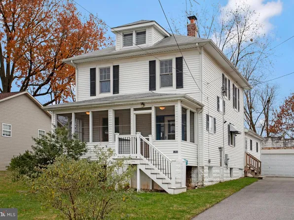 1263 Circle Dr, Halethorpe, MD 21227