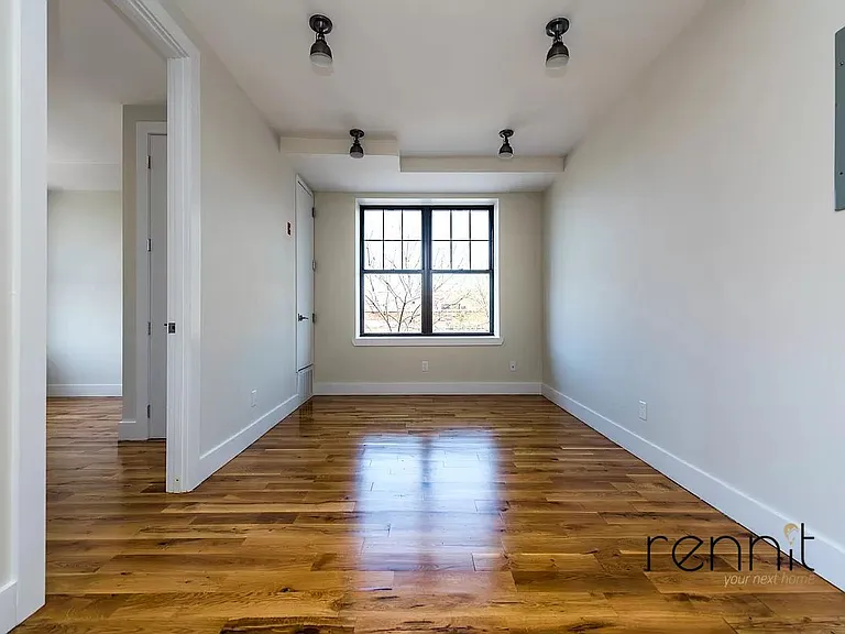 344 Starr St #3R — Photo 1