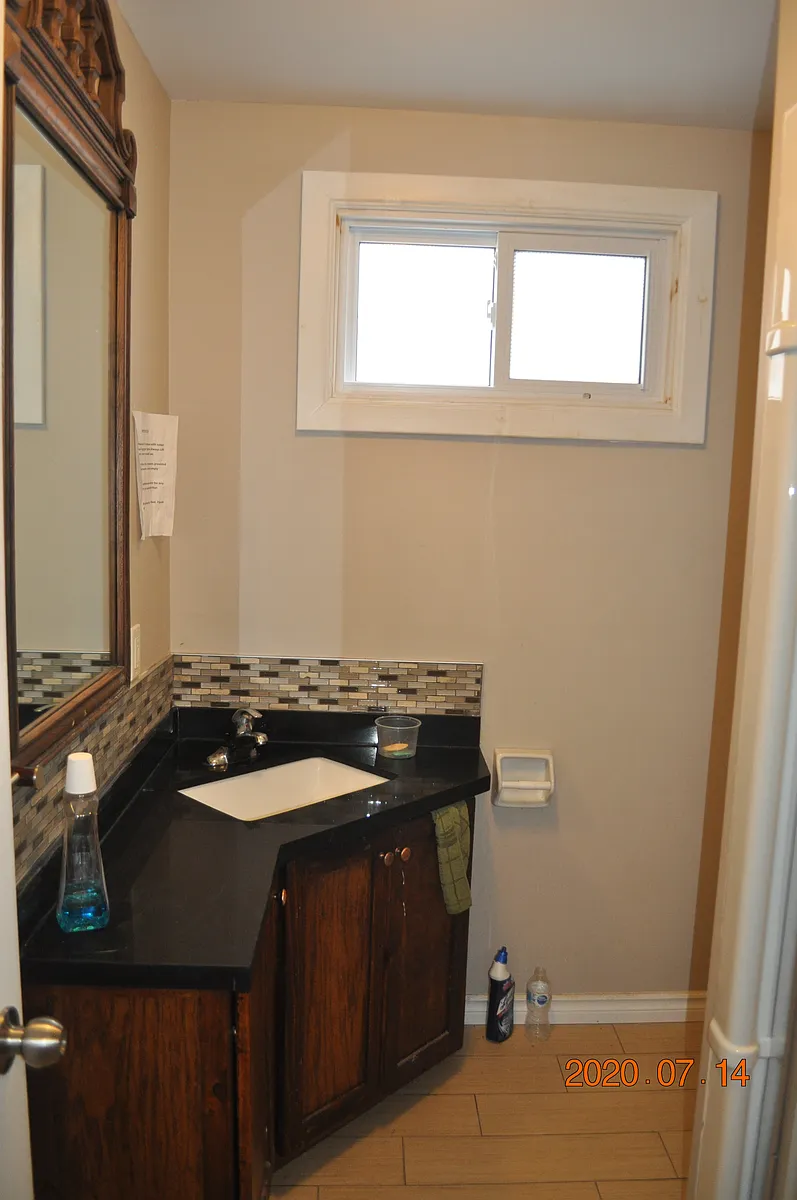 Building Photo - 44 Harriett St #1