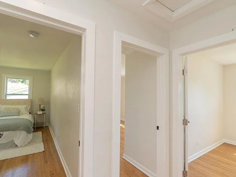913 Woodmore Ter — Photo 42