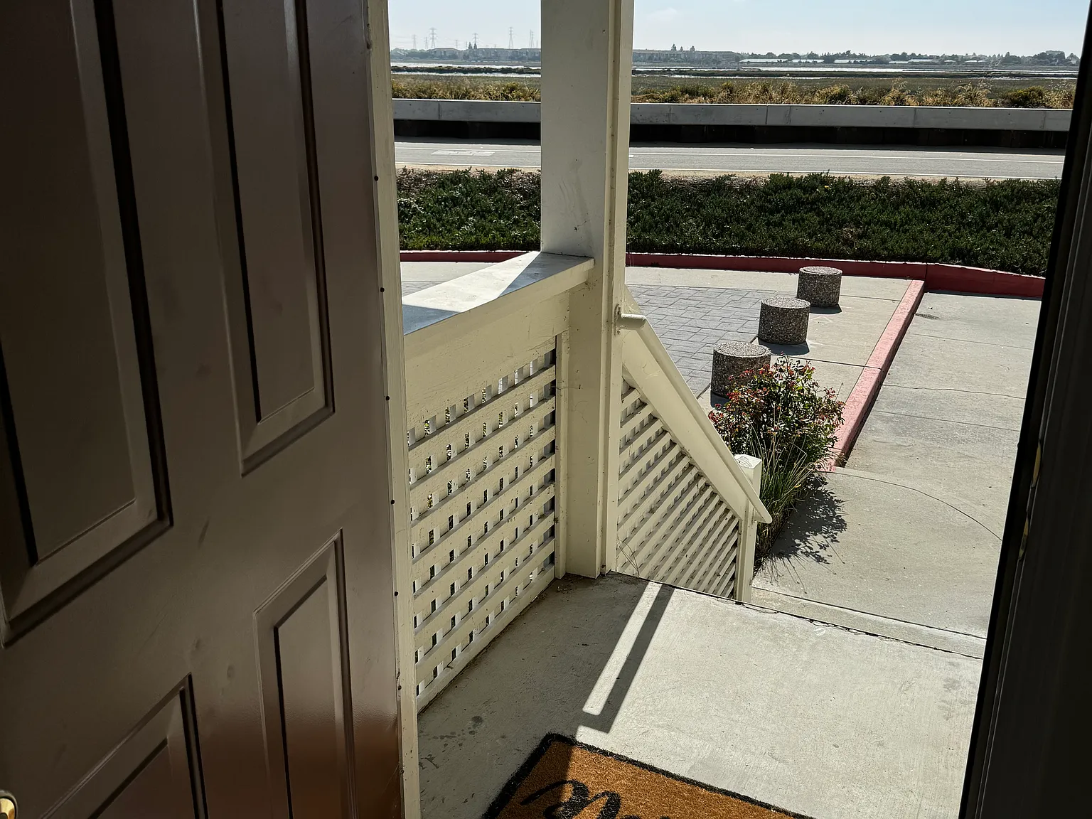 2 bed, 2.5 bath, 1580 sqft, $5,000 — Photo 2