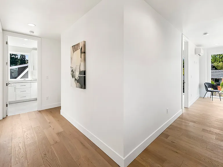 4015 NE 56th St #A — Photo 17
