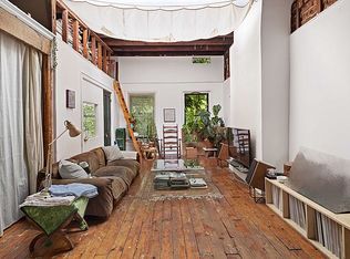 168 Hall St FLOOR 3, Brooklyn, NY 11205