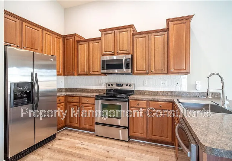 108 Oak Shade Dr — Photo 21