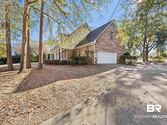 3rd image of 115 Schooley Cir