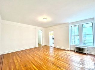 638 E 2nd St #3A, Brooklyn, NY 11218