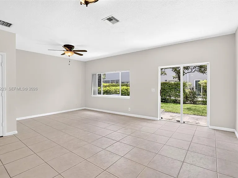 13212 NW 7th Dr — Photo 9