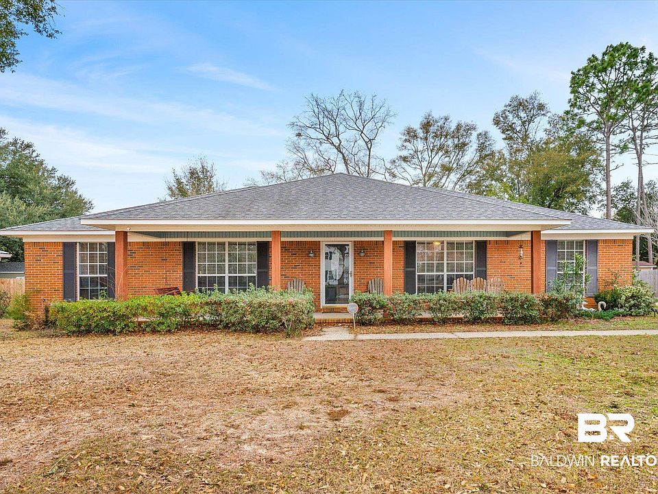 1st image of 126 Robbins Blvd