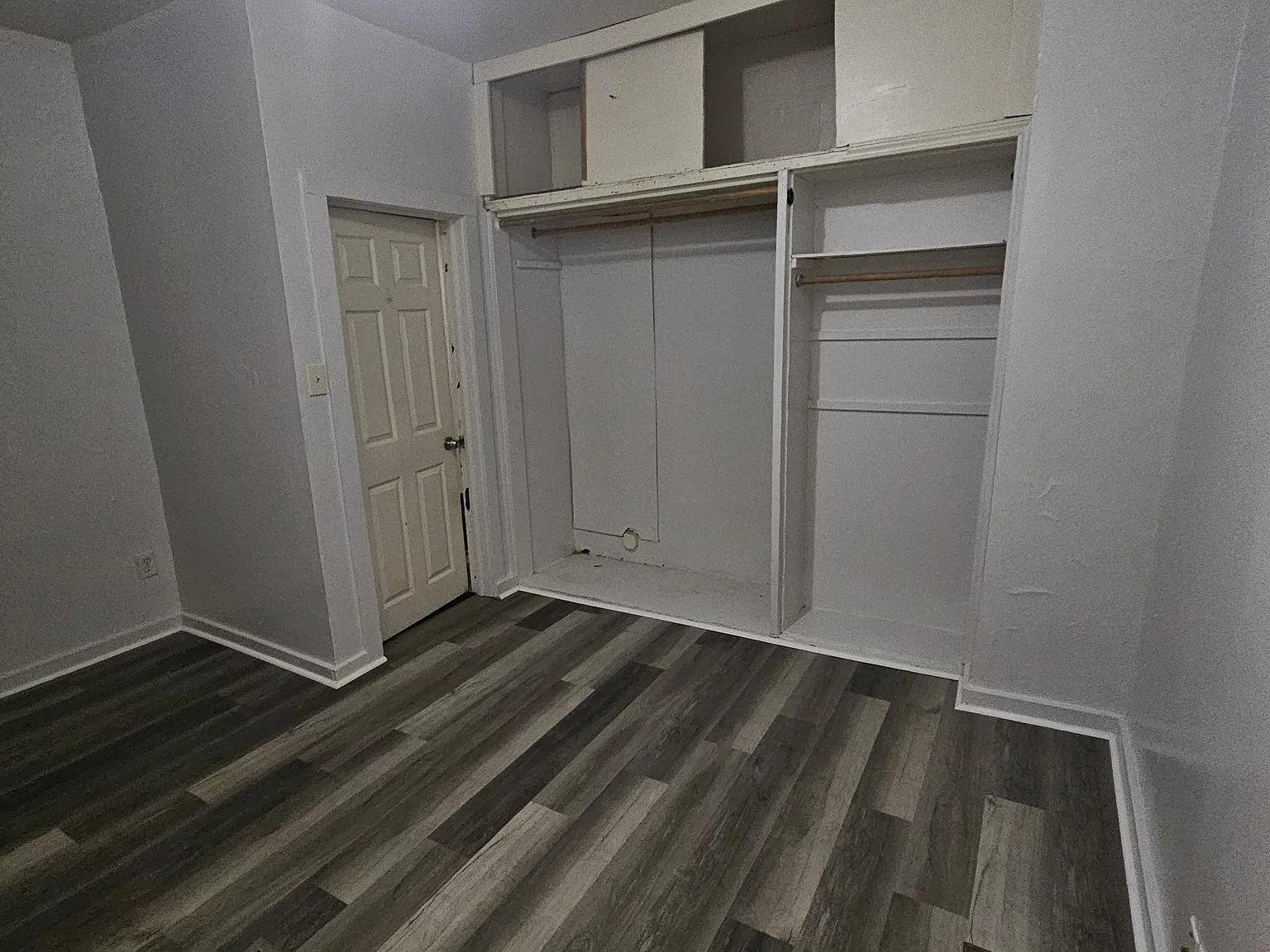 3 bed, 1100 sqft, $1,300 — Photo 4