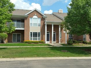 45658 Warwick Dr, Macomb, MI 48044