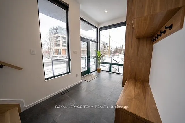 358 Byron Ave — Photo 3