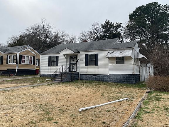 2nd image of 410 Spring St