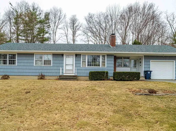 11 Bates Drive, Nashua, NH 03064
