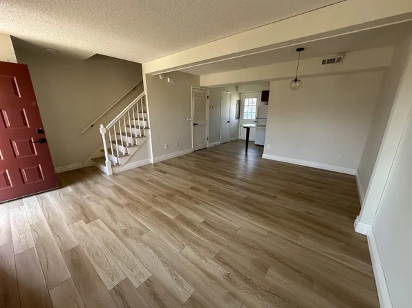 1663 Buttonwood Ct, Harrisonburg, VA 22802