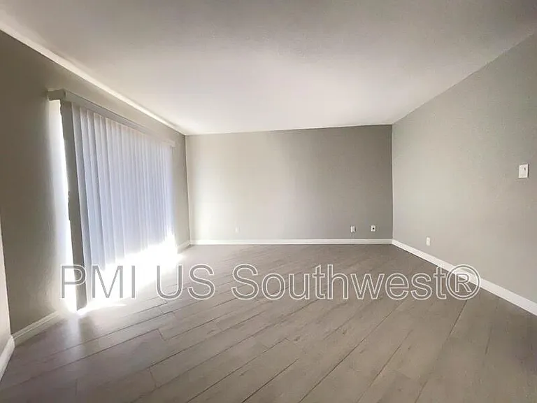 1611 Highway 95 #B208 — Photo 16
