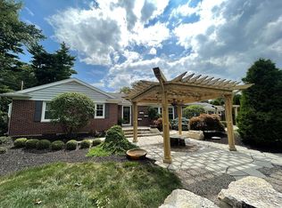 6697 Daly Rd, Greenville, OH 45331