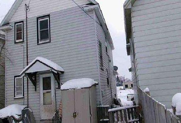 3rd image of 103 8th St S