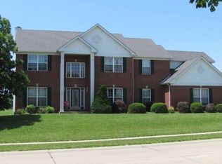 2049 Cedarwood Trl, Shiloh, IL 62226