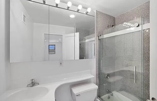 Rented by MOTION New York | media 3