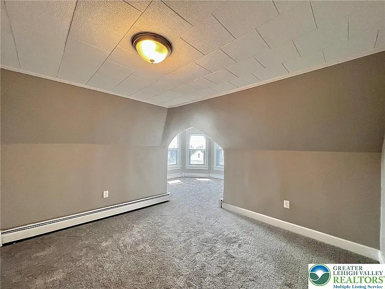 363 S Broad St #3 — Photo 5