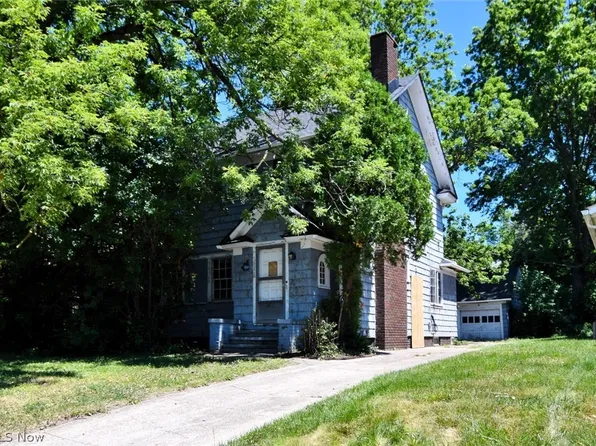 3097 Becket Rd, Cleveland, OH 44120