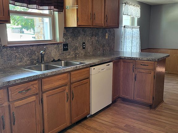2nd image of 1804 Terryton Dr