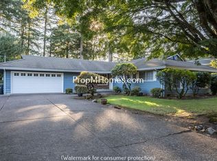 13220 SW Thoma Rd, Lake Oswego, OR 97034