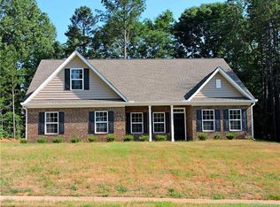 1649 Williamsburg Dr, Rock Hill, SC 29732