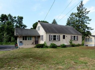 29 Elliott St, Danvers, MA 01923