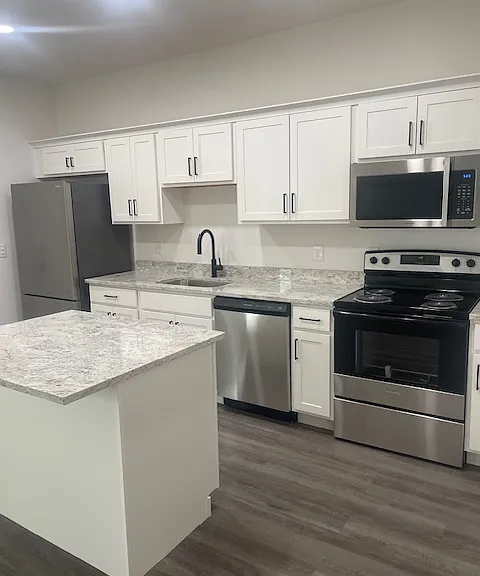 3022 Blue Springs Rd SE #1 — Photo 3