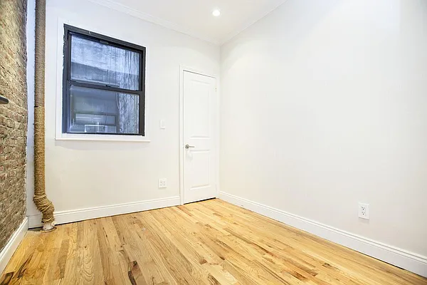 Rented by Compass | media 14