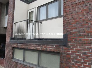 542 Commercial St, Boston, MA 02109