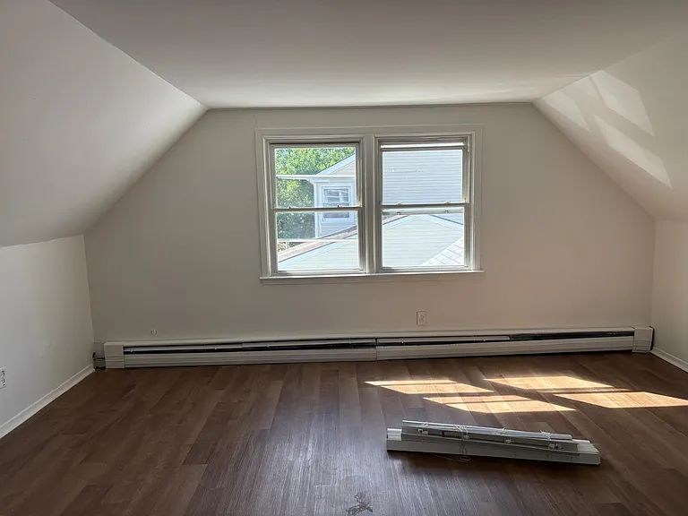 54 Bloomfield Ln #1 — Photo 5
