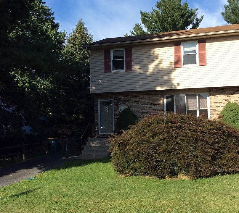 1st image of 448 Arlington St